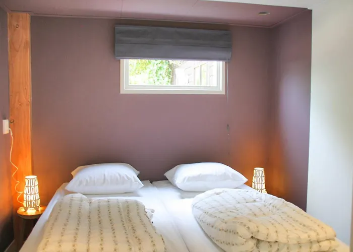 Semesterbostad De Gouden Vink Sint Maartensvlotbrug